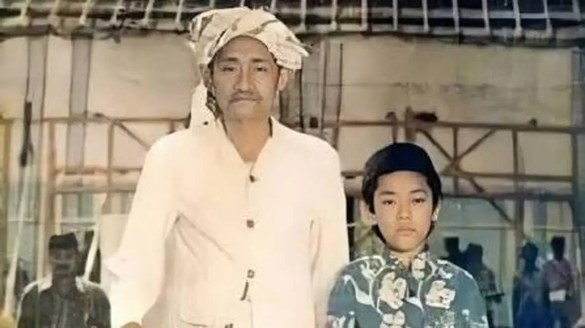 Kyai As'ad Syamsul Arifin