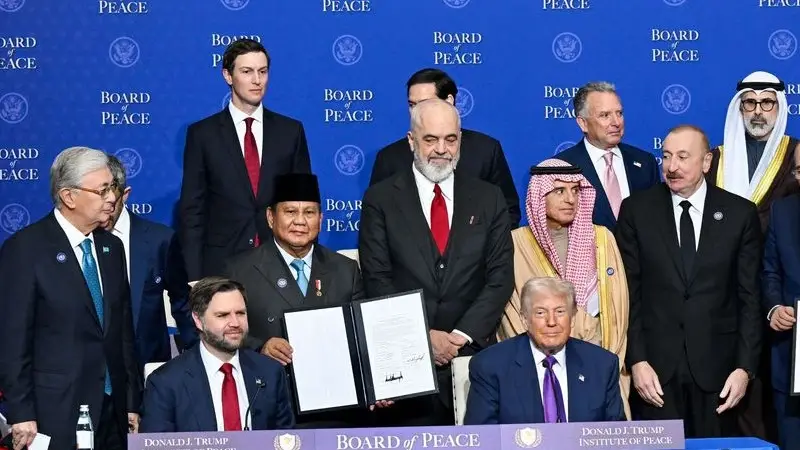 Perang Iran, Nubuat Rusia Soal Dewan Perdamaian, dan Sikap Naif Indonesia