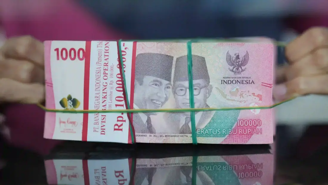 Fenomena “Home Bias” dan Depresiasi Ekstrem Rupiah 