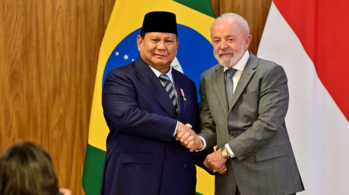 Mendadak Bahasa Portugis: Ketika Kurikulum Pendidikan Jadi Alat Politik