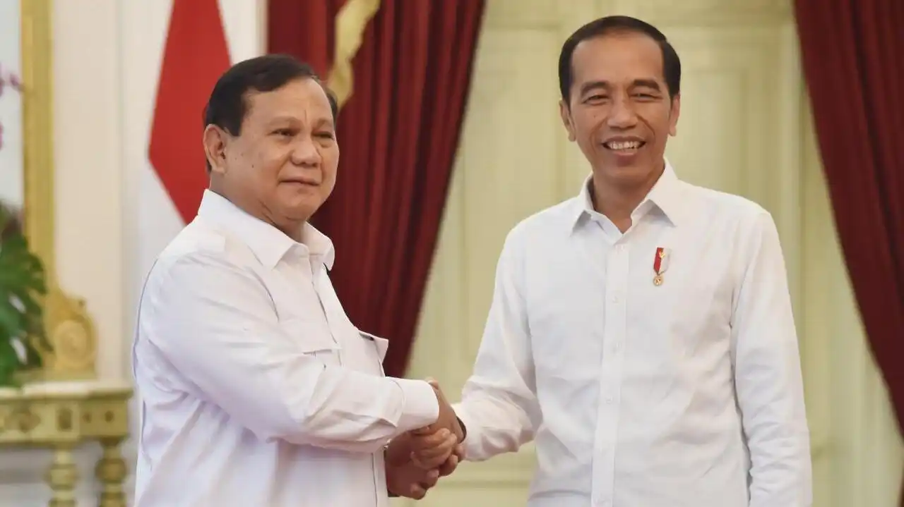 Prabowo's Way (2): Hidup Jokowi!?