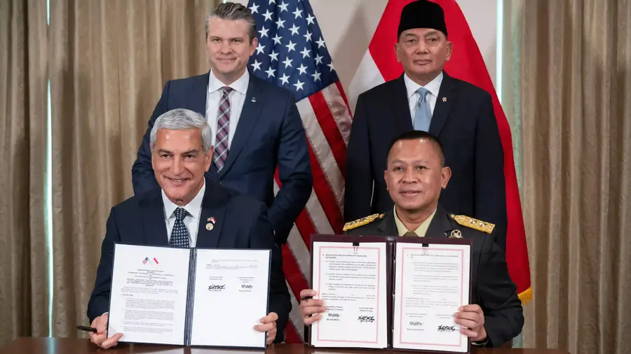 Buah Bebas Aktif Ala Prabowo: Tak Menang di Depan AS, Tersandera oleh Iran