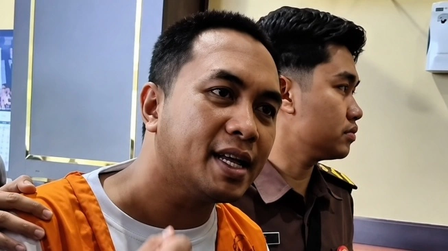 Sediakan Akses Internet bagi Warga Terpencil, Yogi Malah Terancam Pidana