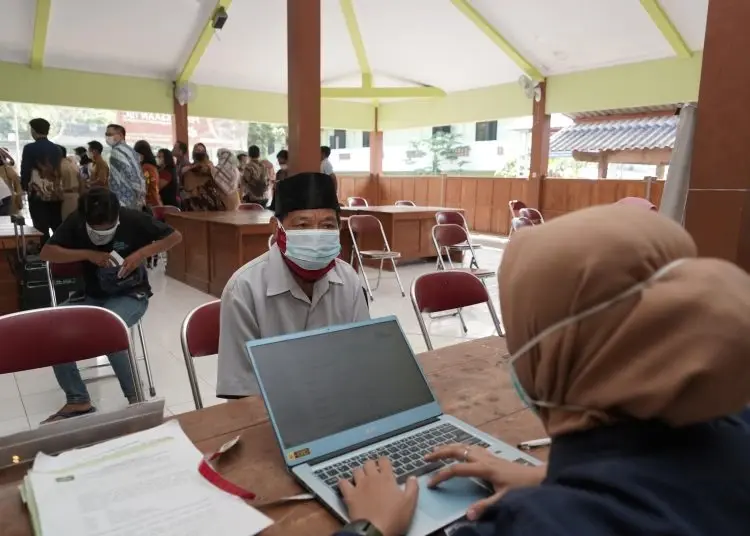 Menkes Usulkan Asuransi Swasta, Bukti Negara Absen Urusi Kesehatan