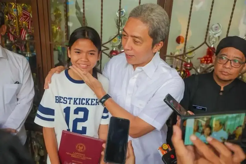 25% Anak Indonesia 'Fatherless", Pemerintah Keluarkan Surat Imbauan Ayah Ambil Rapor