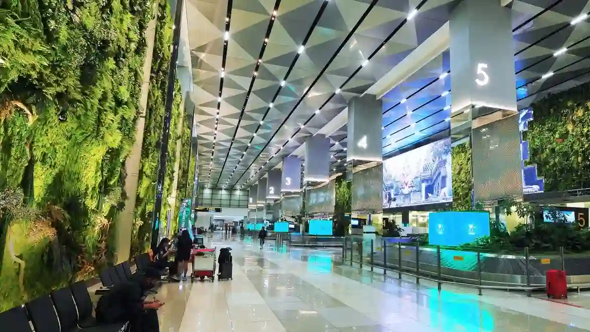 Terminal 3 Bandara Soekarno-Hatta: Wajah Memalukan dari Negara Besar