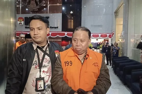 Dua Bulan Setelah Tolak MBG dan Kopdes, Rektor Unsoed Kena OTT KPK
