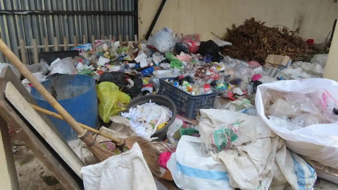 Politik Ekonomi Pengelolaan Sampah Kota