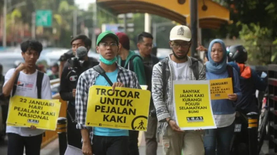 Ditolak Keras Warga, Pemda DKI Batal Ubah Trotoar Menjadi Jalur Pemotor