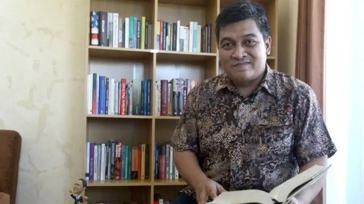 Airlangga Pribadi Kusman (1): Ketika Intelektual Memilih Berdiri di Sisi Republik