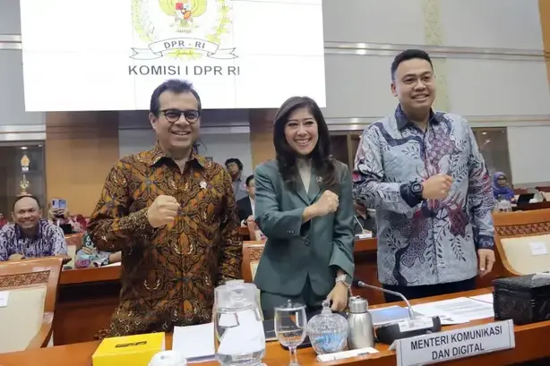 Langgar Konstitusi dan Rentan Konflik Kepentingan, Rangkap Jabatan Wamen jadi Komisaris Justru Berlanjut 