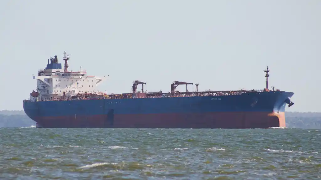 Serangan ke Venezuela Dinilai Enggak Ngefek, Harga Emas dan Minyak Terkerek