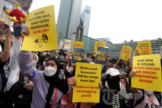 Pengerahan TNI untuk Adang Demo Mahasiswa di Bundaran HI Melanggar UUD 1945