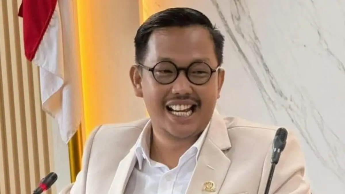 Anwar Anas