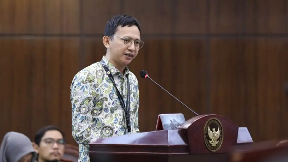 Iman Zaenatul Haeri saat memberikan kesaksian di Ruang Sidang Pleno MK, Jakarta, Senin (15/6/2026). (Foto: MK RI) Iman Zaenatul Haeri - MK