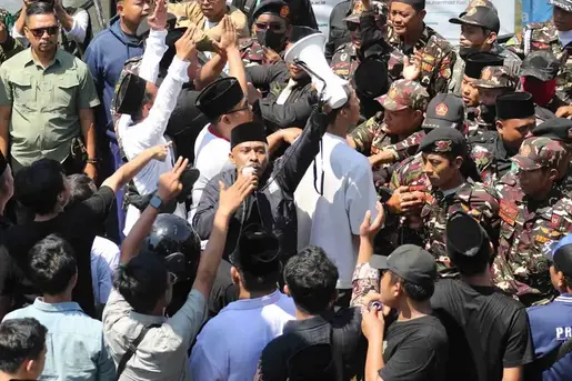 Isu Pesanan Istana dan Perluasan Fungsi AHWA di Balik Terpilihnya Gus Kikin Sebagai Ketum PBNU