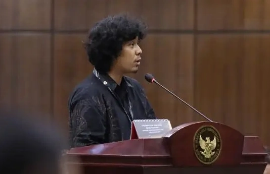 Dimas Bagus - Kontras