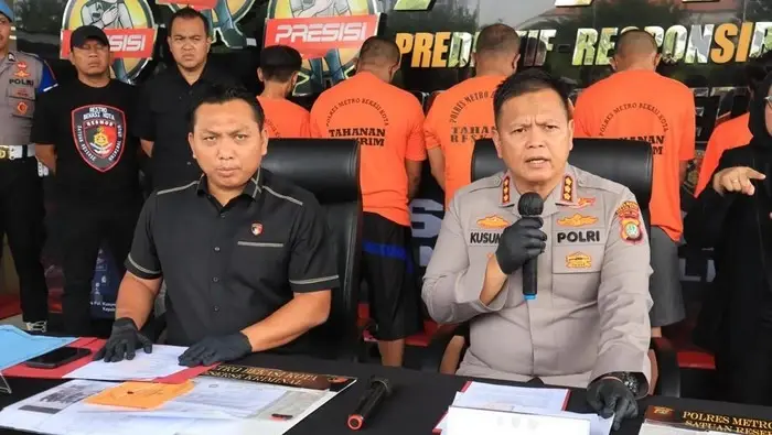Mata elang bekasi