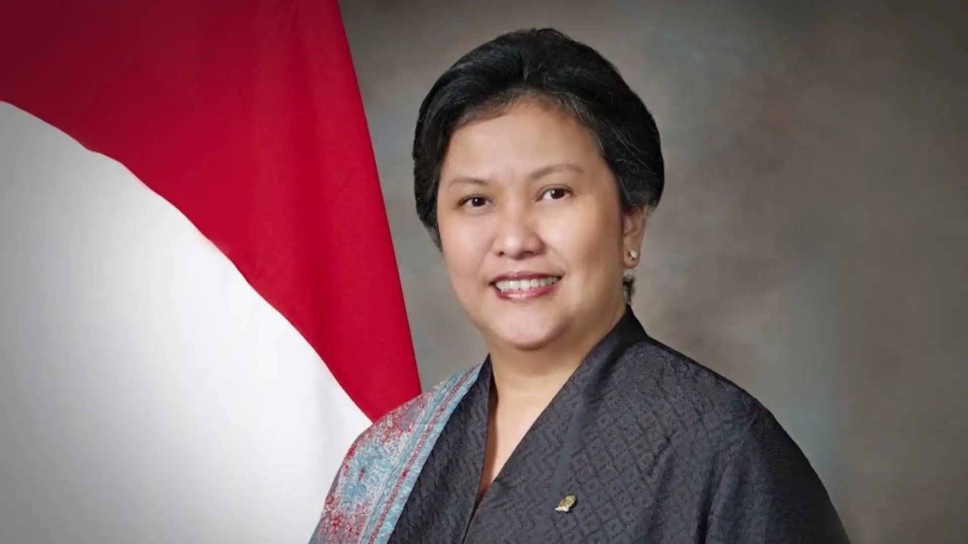 Lestari Moerdijat