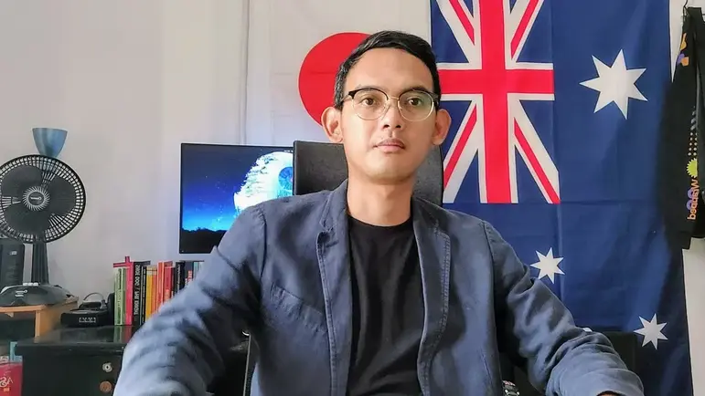Peneliti Ganesport Institute dan pengamat sepak bola, Dex Glenniza (Foto: Istimewa) Dex Glenniza