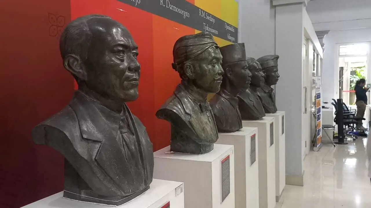 Mading Monumen Pers Nasional, Relik yang Kian Tenggelam di Arus Informasi