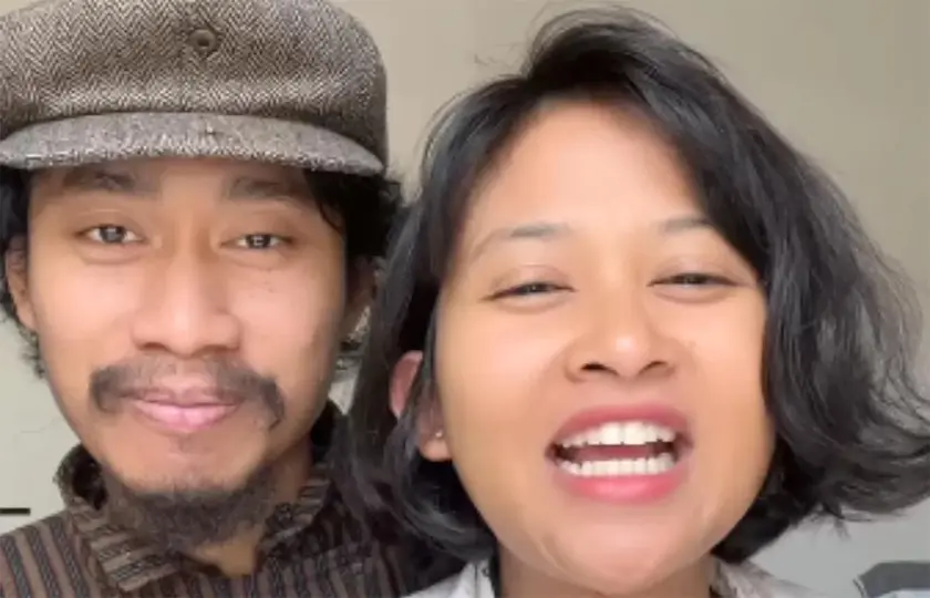 Dwi Sasetyaningtyas dan suami. (Foto: IG @sasetyaningtyas) Dwi Sasetyaningtyas