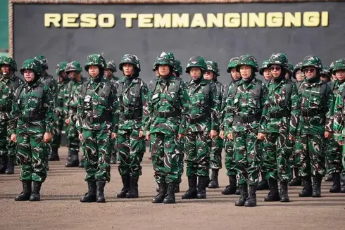 Ilustrasi Latihan Dasar Kemiliteran (Latsarmil) Komponen Cadangan (Komcad) bagi Aparatur Sipil Negara (ASN) (Foto: Sulselprov.go.id) Ilustrasi Komcad