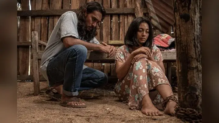 Irma Novita Rihi dalam film Women from Rote Island. (Foto: Dok. Bintang Cahaya Sinema/Langit Terang Sinema)
Women from Rote Island
