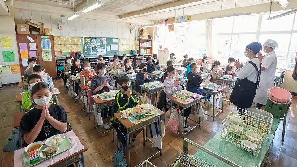 (Sumber: https://www.japan.go.jp/) MBG