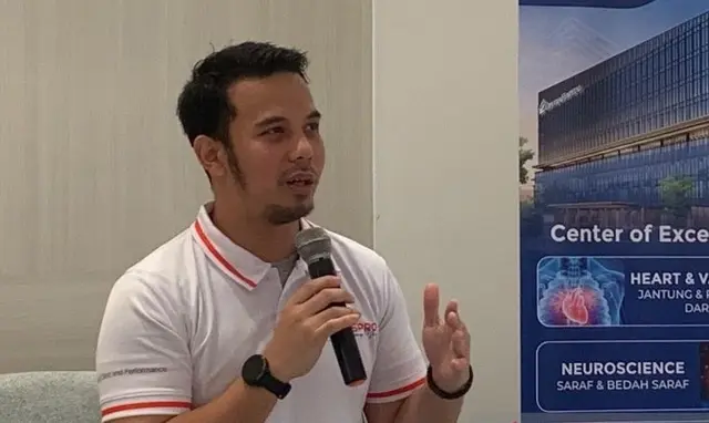 Dokter spesialis kedokteran olahraga dr Andhika Raspati, SpKO dr Andhika Raspati, SpKO