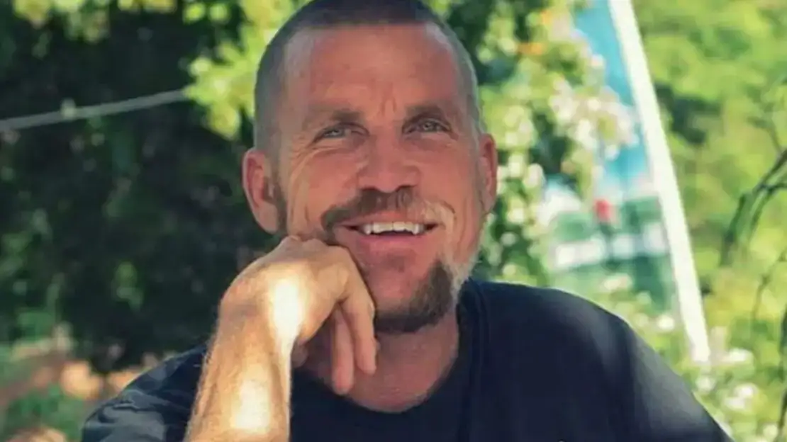 Sumber: https://www.nine.com.au/ Damian John Shaw