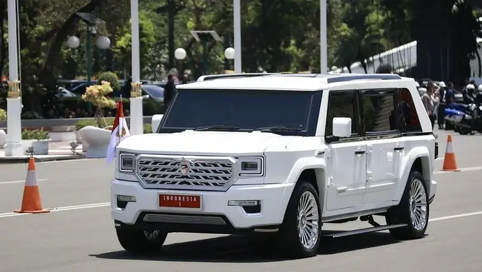 MV3 Garuda Limousine 
