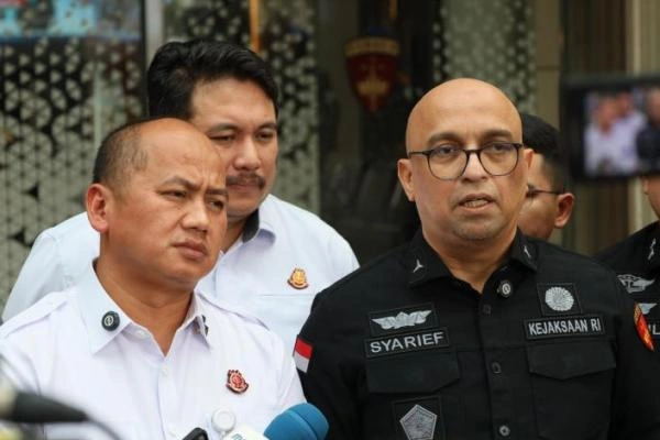 Direktur Penyidikan Jaksa Agung Muda Bidang Tindak Pidana Khusus, Syarief Sulaeman Nahdi (Kanan). (Foto: Dok Kejagung) Syarief Sulaeman Nahdi
