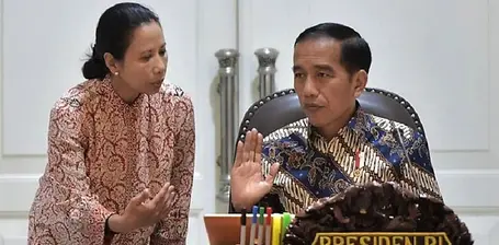 Rini Soemarno dan Presiden Jokowi